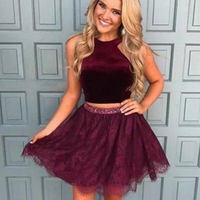 2018 Burgundy Two Piece Homecoming Dresses Velvet Lace High Neck Crystals Beads Sequins Cutaway Sides Backless Prom Dresses For Girls
