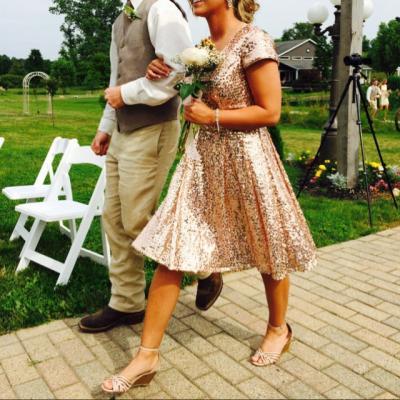 Sparkly Short Gold Sequins Bridesmaid Dresses 2016 Short Sleeve Knee-Length Cheap NEW Evening Wear Dress Vestidos Cocktail Gowns Party Dress