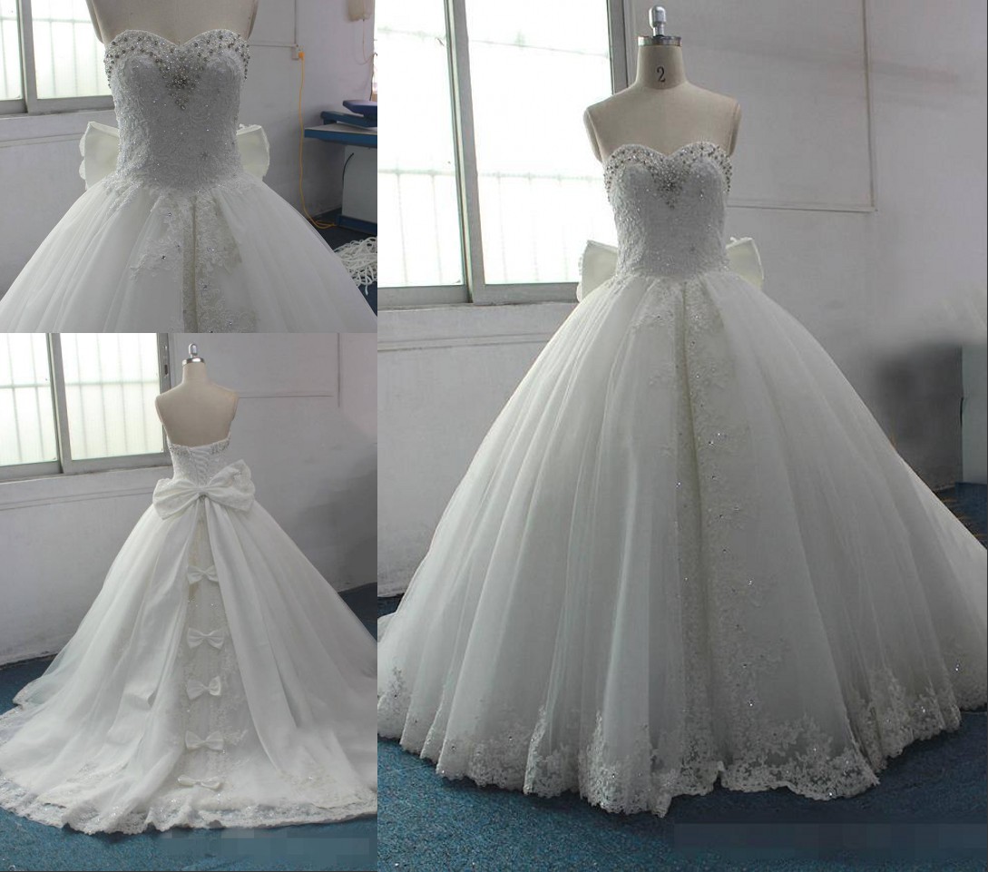Lovely Bows Designer Custom Lace Ball Gown Wedding Dresses Lace Applique Sequin Beaded Court Train Wedding Dress Bridal Gowns Elegant
